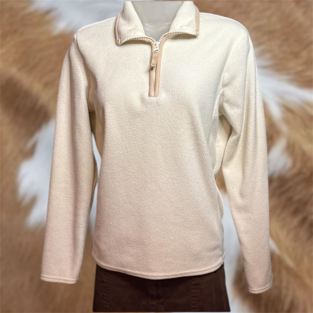 Old navy vintage cream and white fleece jacket
